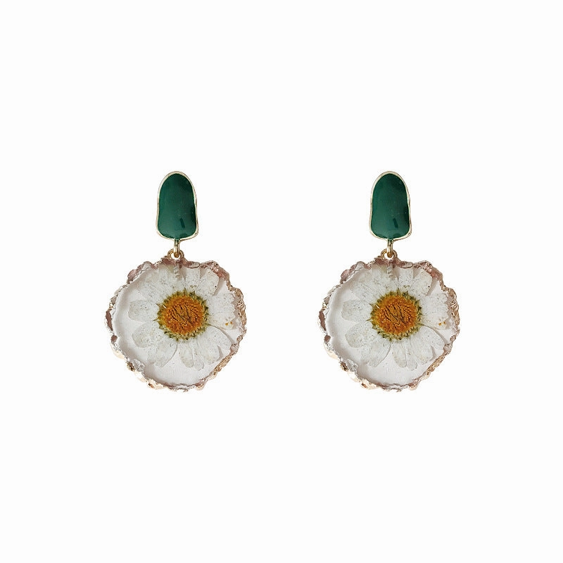 Wholesale 14K Plated Daisy Preserved Flower Alloy Earrings