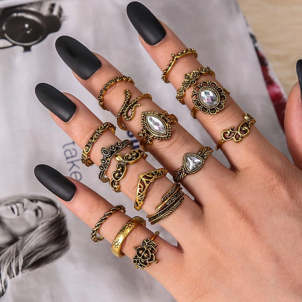 Wholesale 16pcs Retro Exaggerated Hollow Carved Snake Feather Gemstone Ring