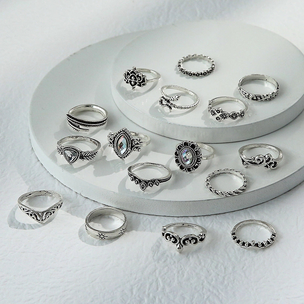 Wholesale 16pcs Retro Exaggerated Hollow Carved Snake Feather Gemstone Ring