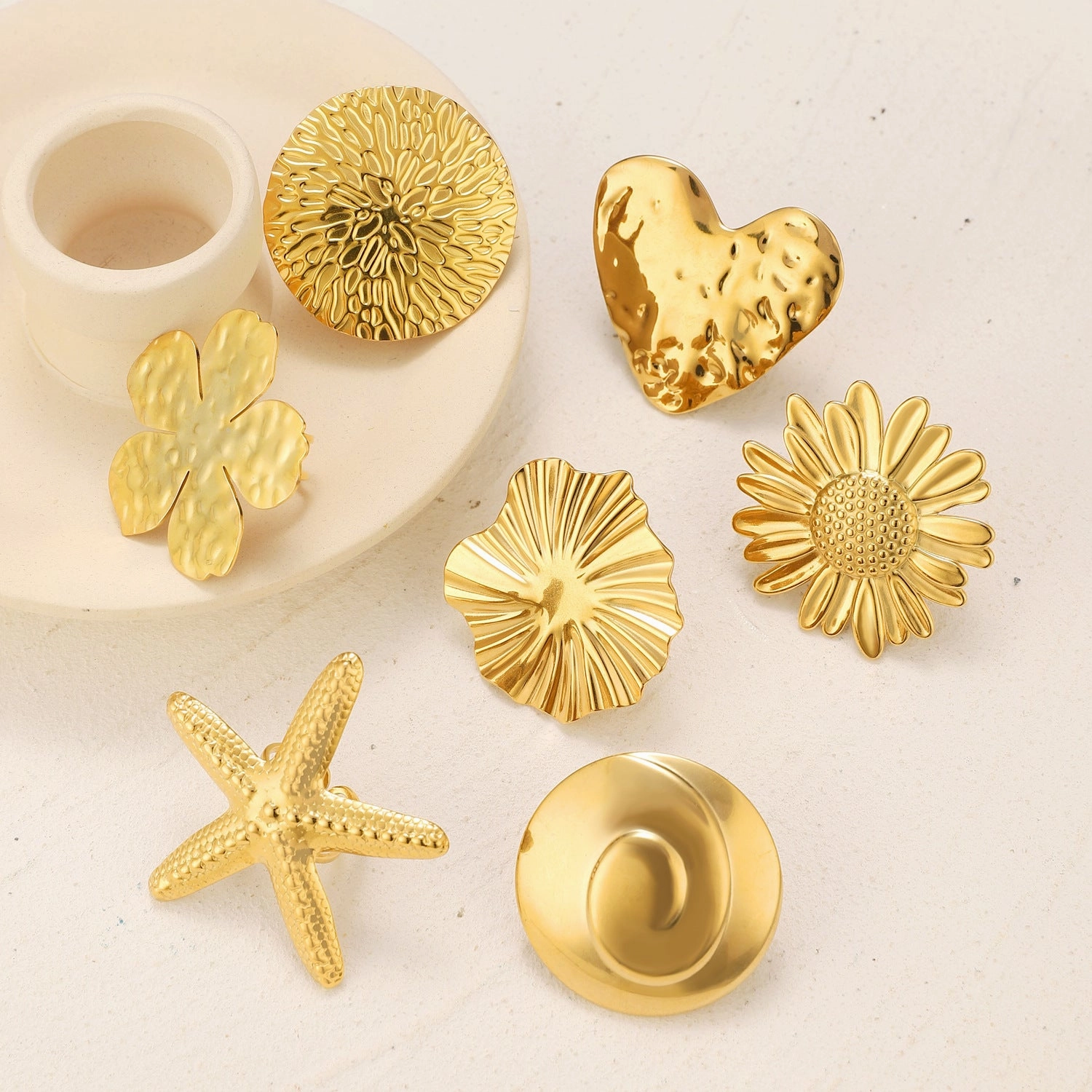 Wholesale  18k Convex and Concave Texture Round Ring Women's Ring