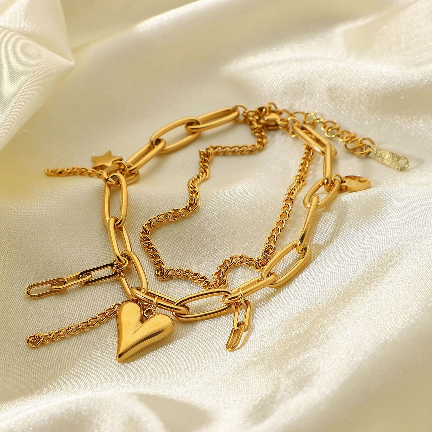 Wholesale 18K Electroplating Stainless Steel Gold Three-dimensional Love Star Pendant Double Layer Bracelet