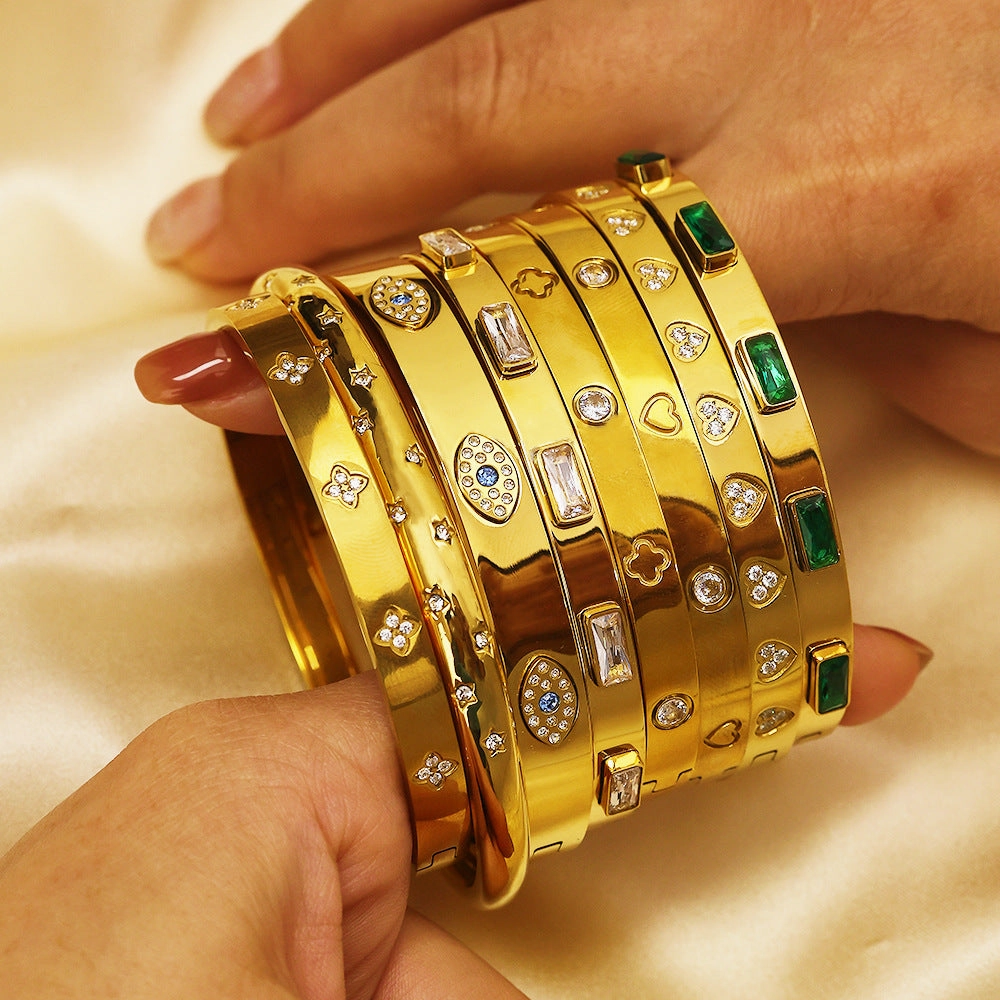 Wholesale 18K gold plated diamond retro stacked titanium steel bracelet