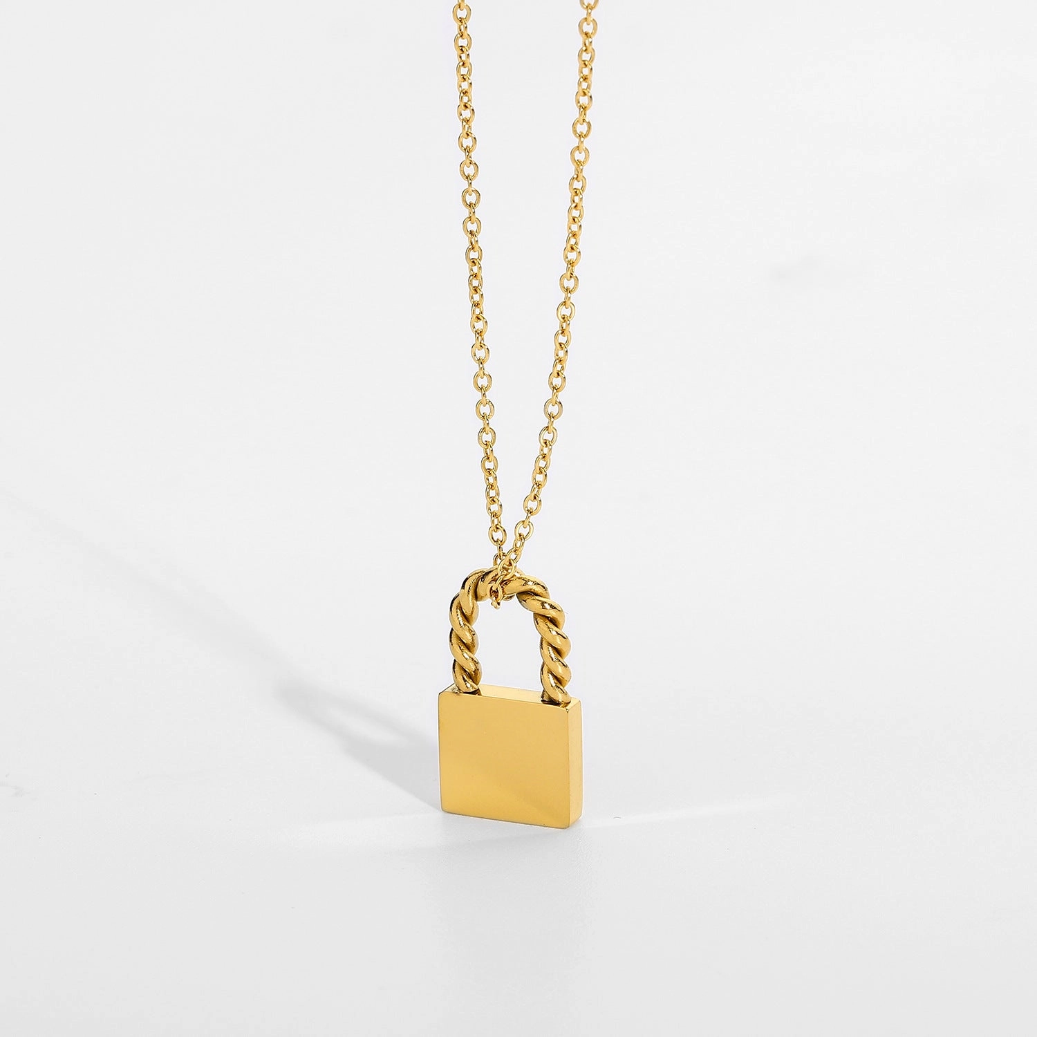 Wholesale 18K Gold Plated Stainless Steel Necklace Clavicle Chain