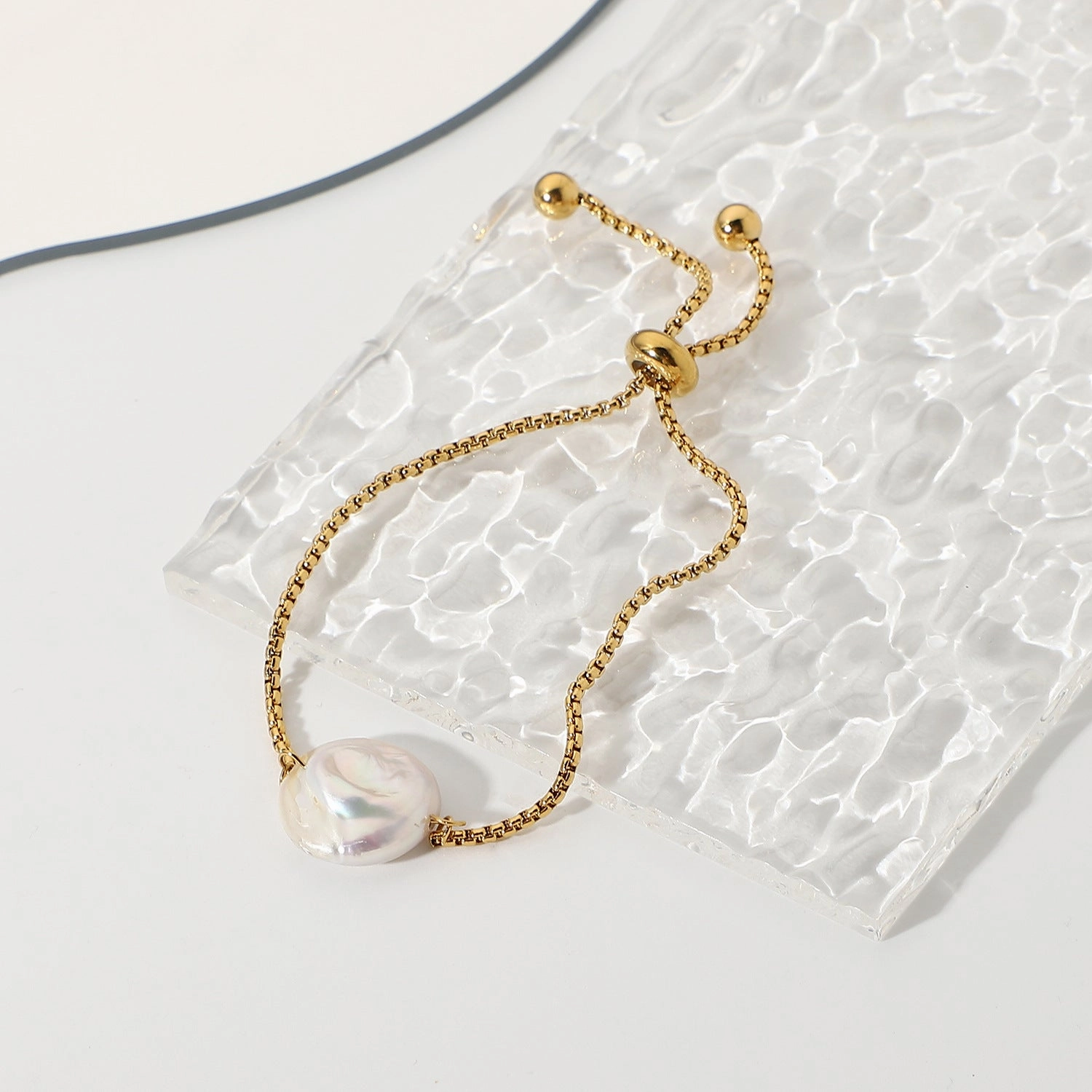 Wholesale 18k Gold-plated Stainless Steel Pearl Bracelet