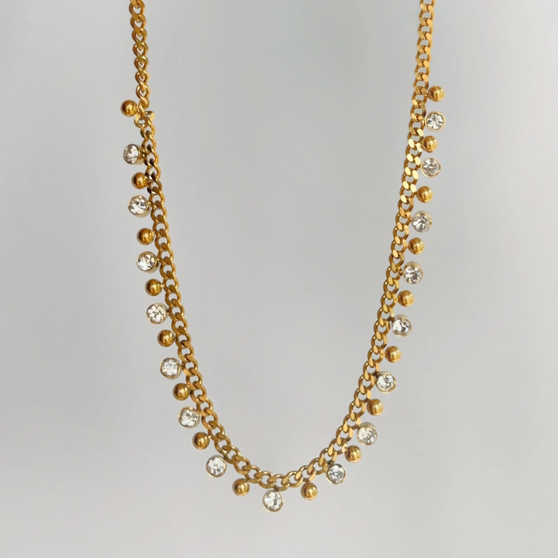 Wholesale 18k Gold-plated Titanium Steel Tassel Zircon Necklace