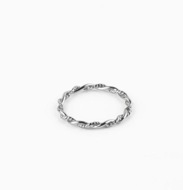 Wholesale 18K Gold Plated Wavy Twisted Rope Twist Stainless Steel Ring
