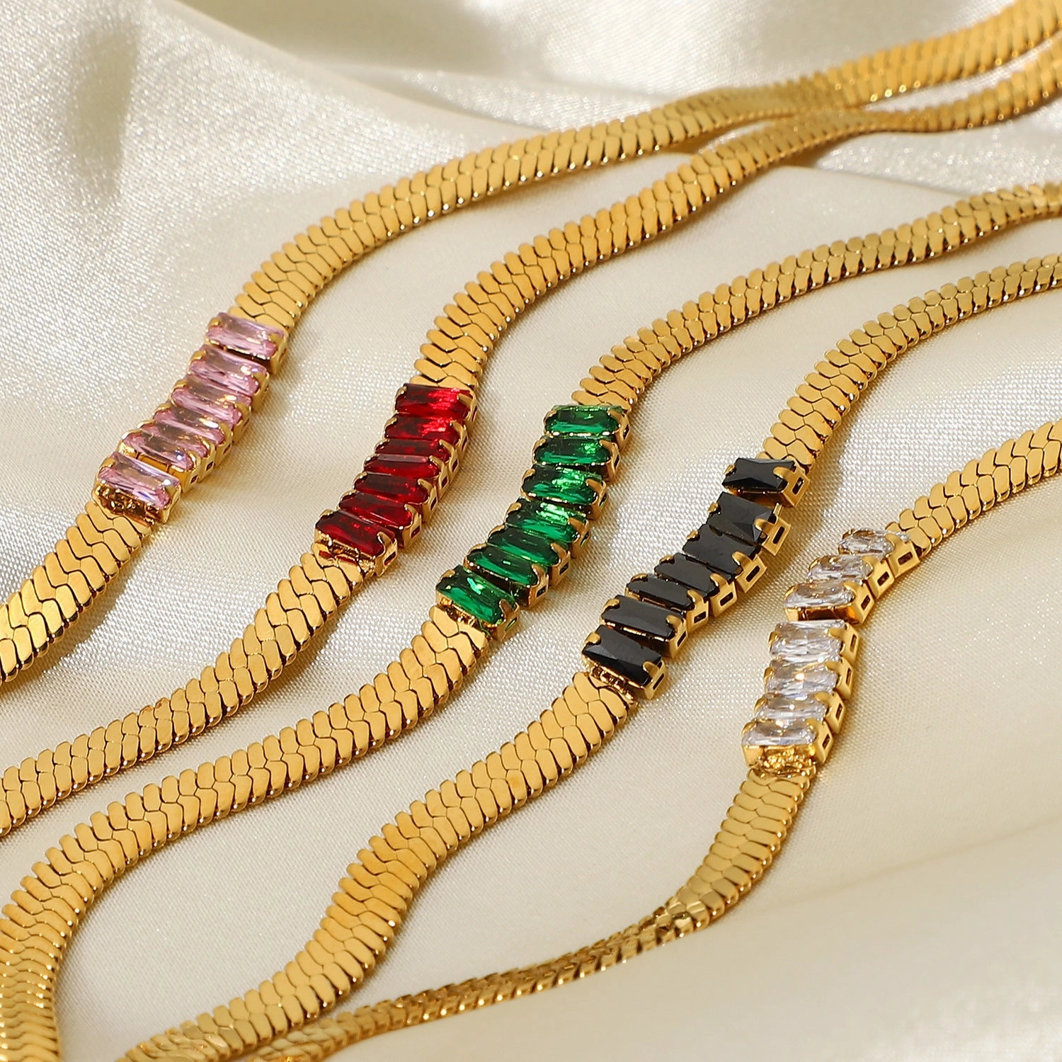 Wholesale 18K Gold Plated Zircon Stainless Steel Snake Bone Chain Necklace Bracelet Jewelry Set