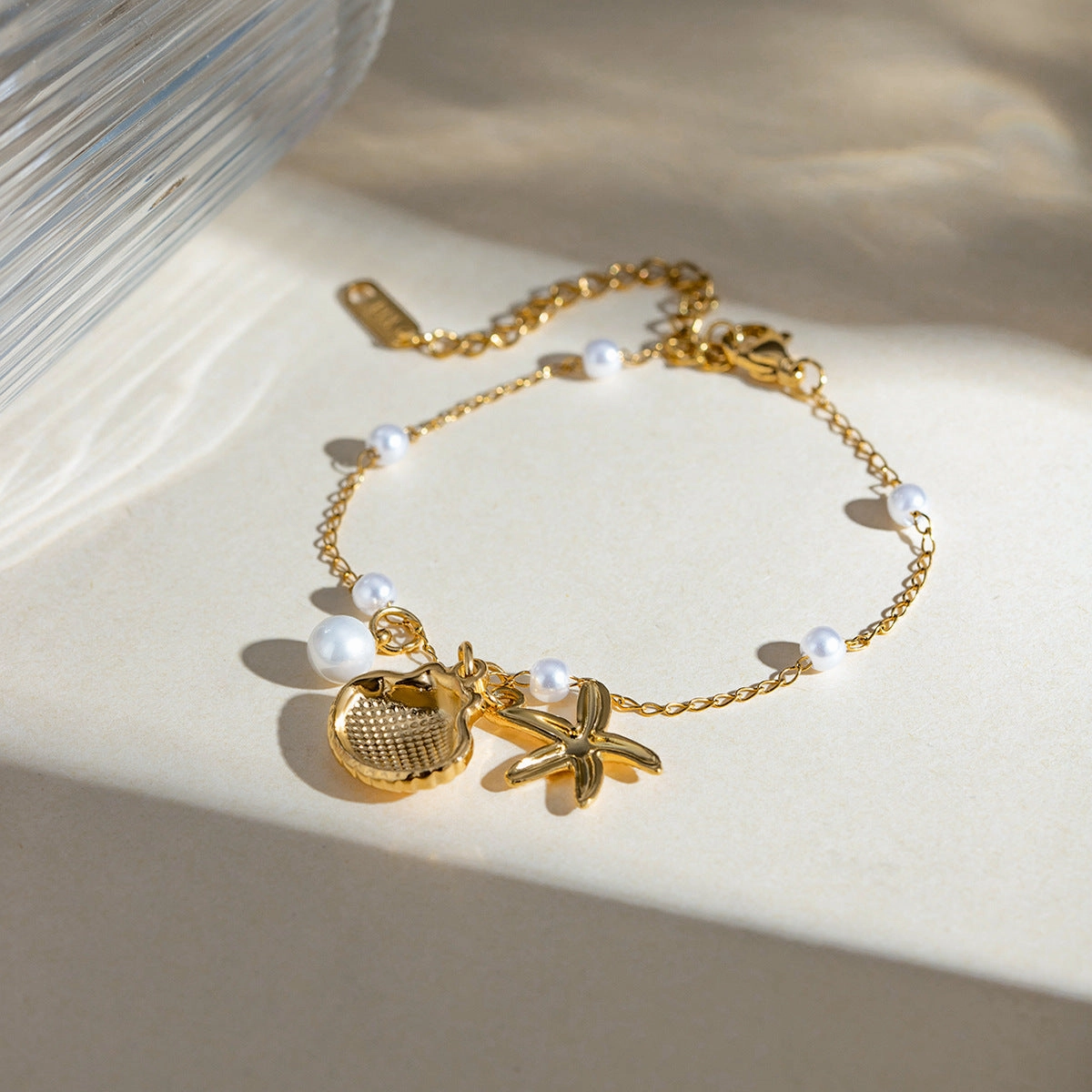Wholesale 18k Gold Stainless Steel Pearl Chain Shell Starfish Pendant Bracelet