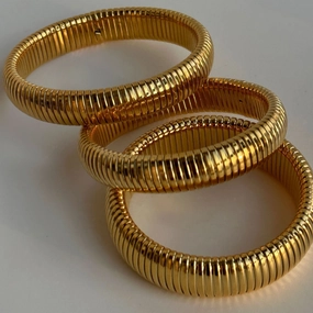 Wholesale 18k Real Gold Electroplated Titanium Steel Vintage Elastic Bracelet