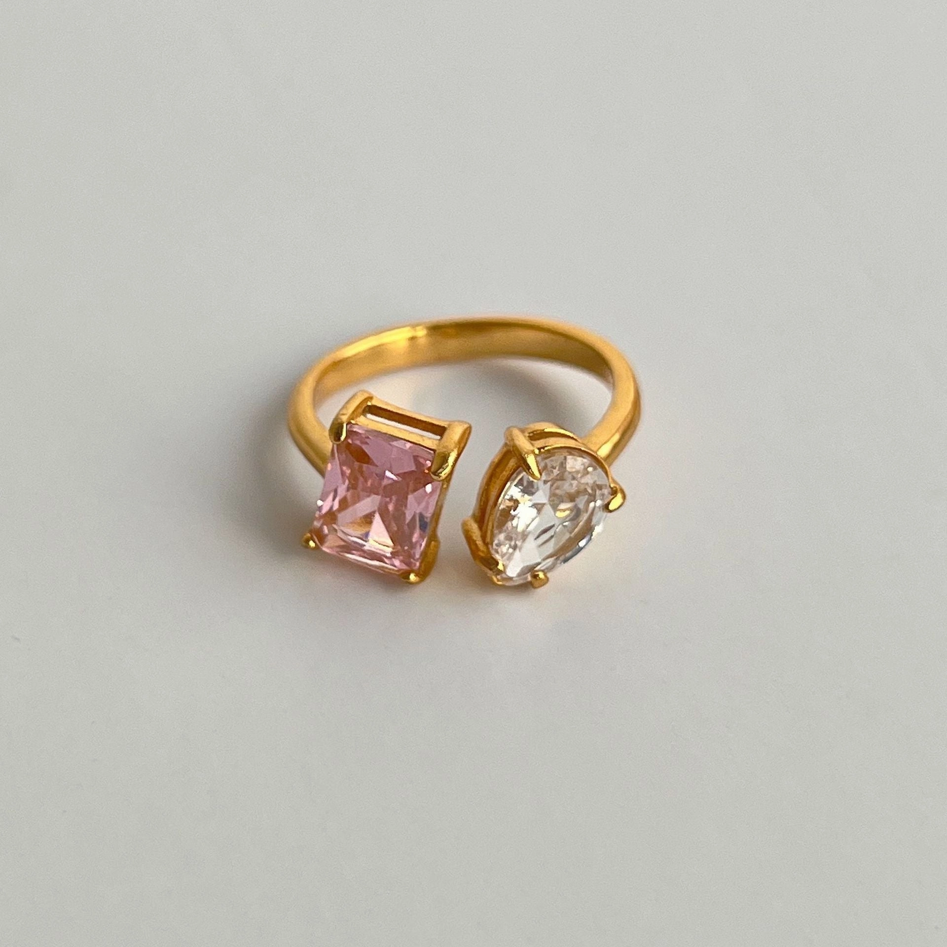 Wholesale 18k Real Gold Plated Titanium Steel Open Water Drop Square Zircon Ring