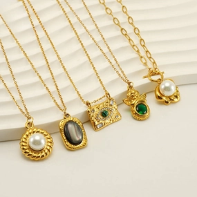 Wholesale 18K Titanium Steel Gemstone Necklace Clavicle Chain