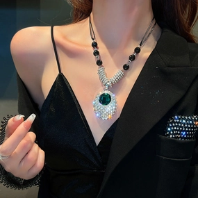 Wholesale 2023 Alloy Diamond Necklace