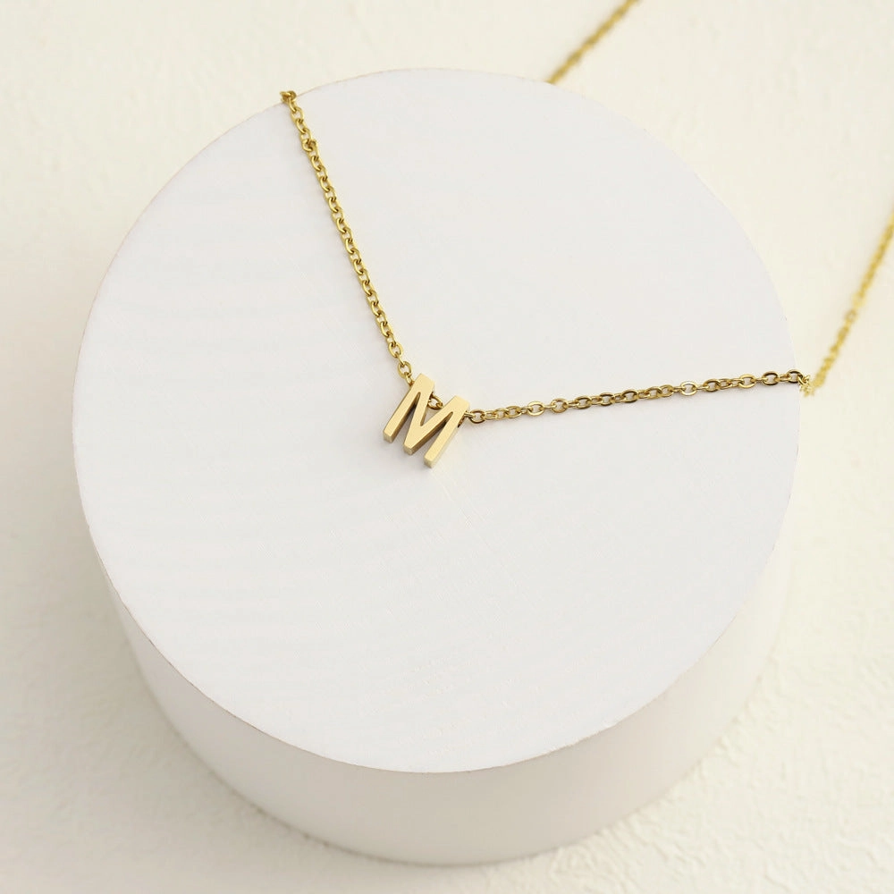 Wholesale 26 English Letters Surnames Short Collarbone Stainless Steel Necklace