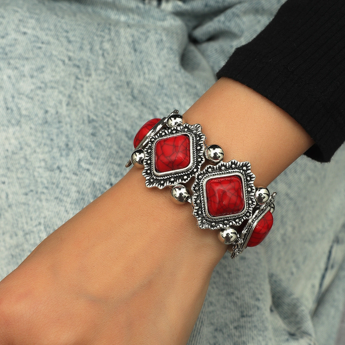 Wholesale 2PCS Vintage Bohemian Alloy Bracelet