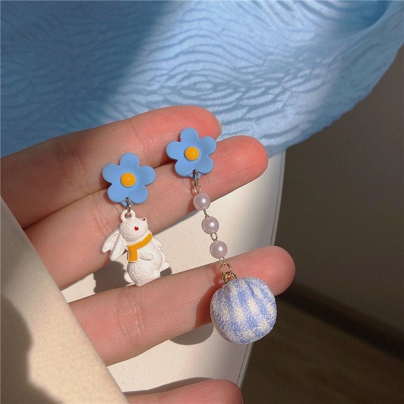 Wholesale 3D Rabbit Pink Peach Heart Alloy Earrings