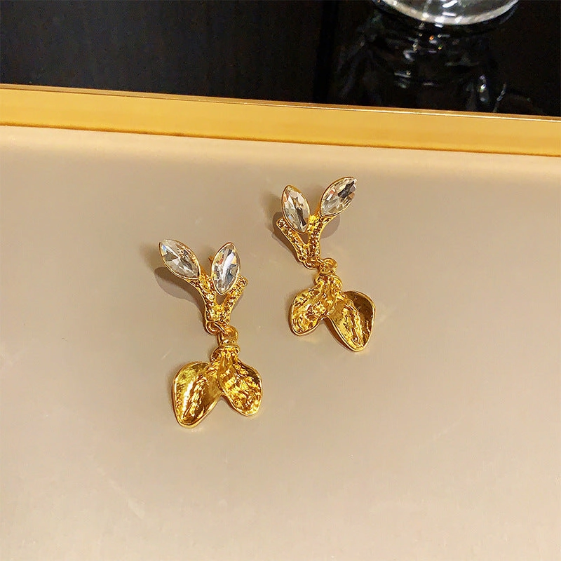 Wholesale 925 Silver Needle Crystal Flower Vintage Earrings
