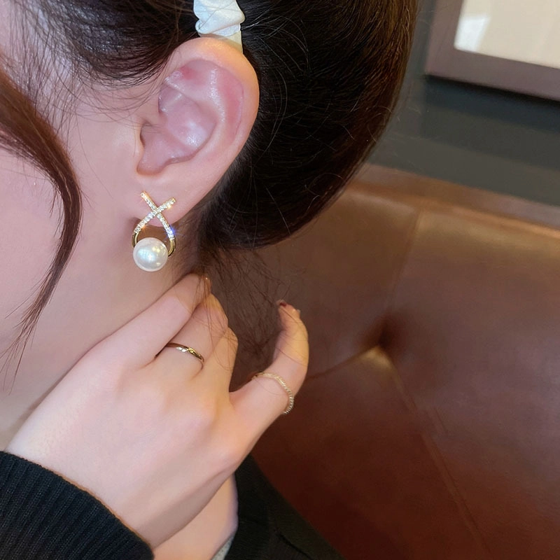 Wholesale 925 Silver Needle Pearls Vintage French Alloy Earrings