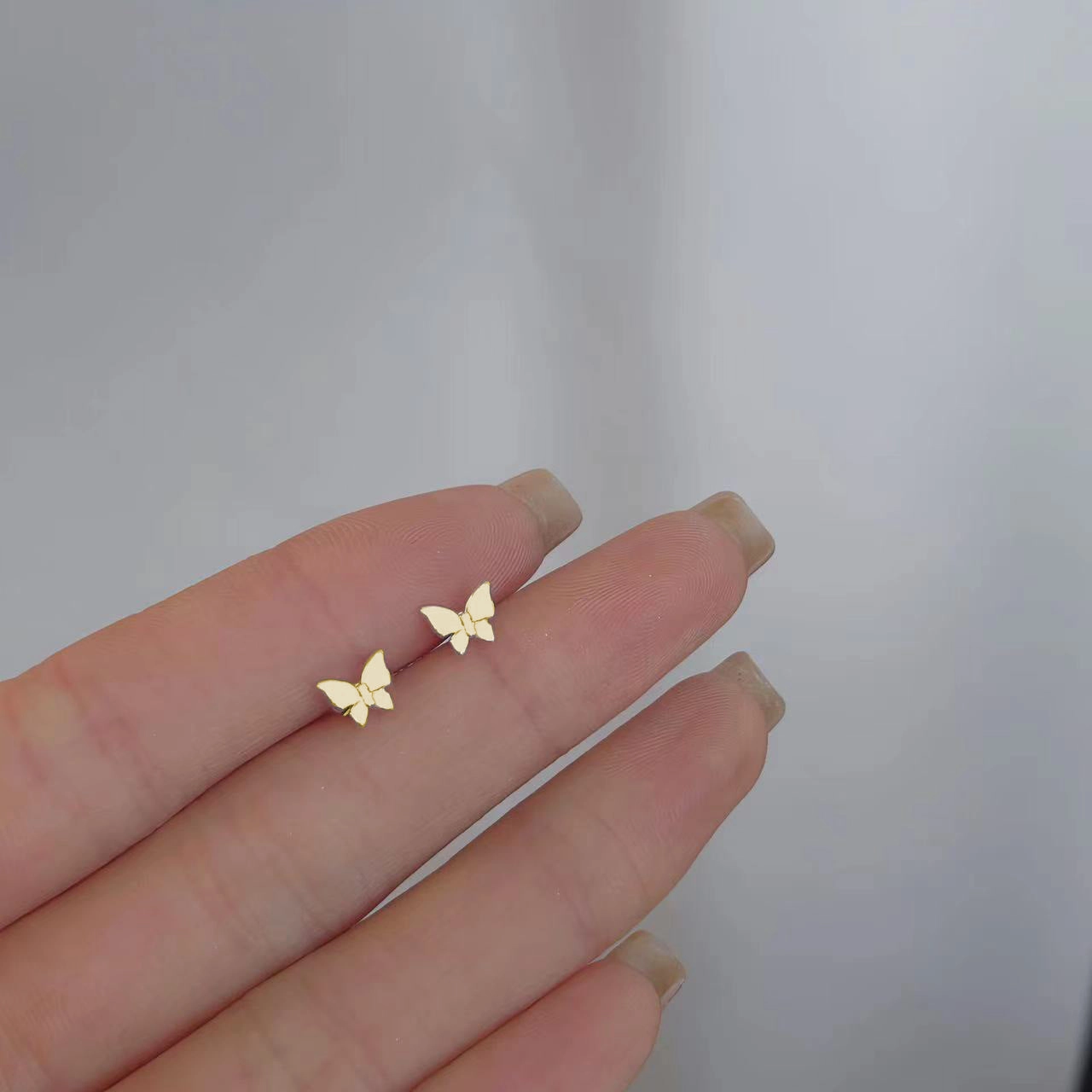 Wholesale 925 Silver Stud Earrings