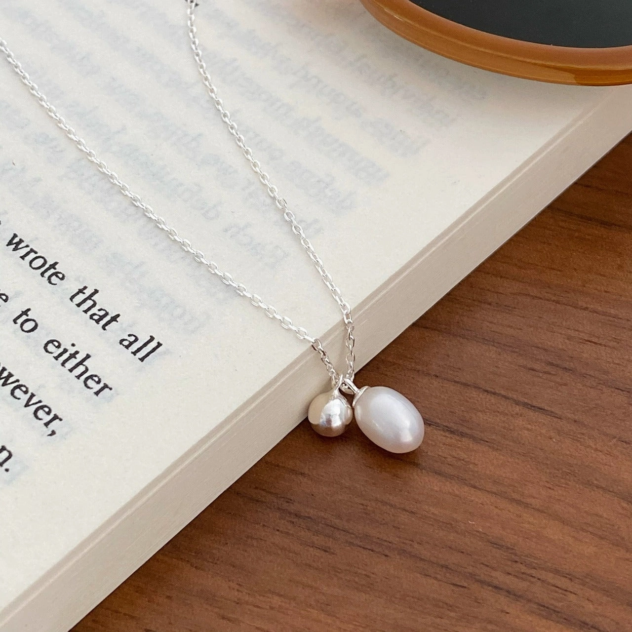 Wholesale 925 Sterling Silver Freshwater Pearl Necklace Clavicle Chain