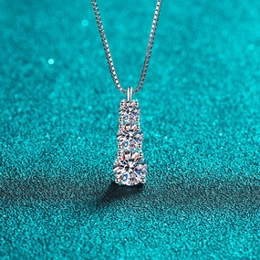 Wholesale 925 Sterling Silver Plated Pt950 Gold Moissanite Necklace Clavicle Chain