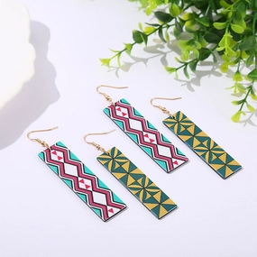 Wholesale Acrylic Flower Contrast Color Earrings