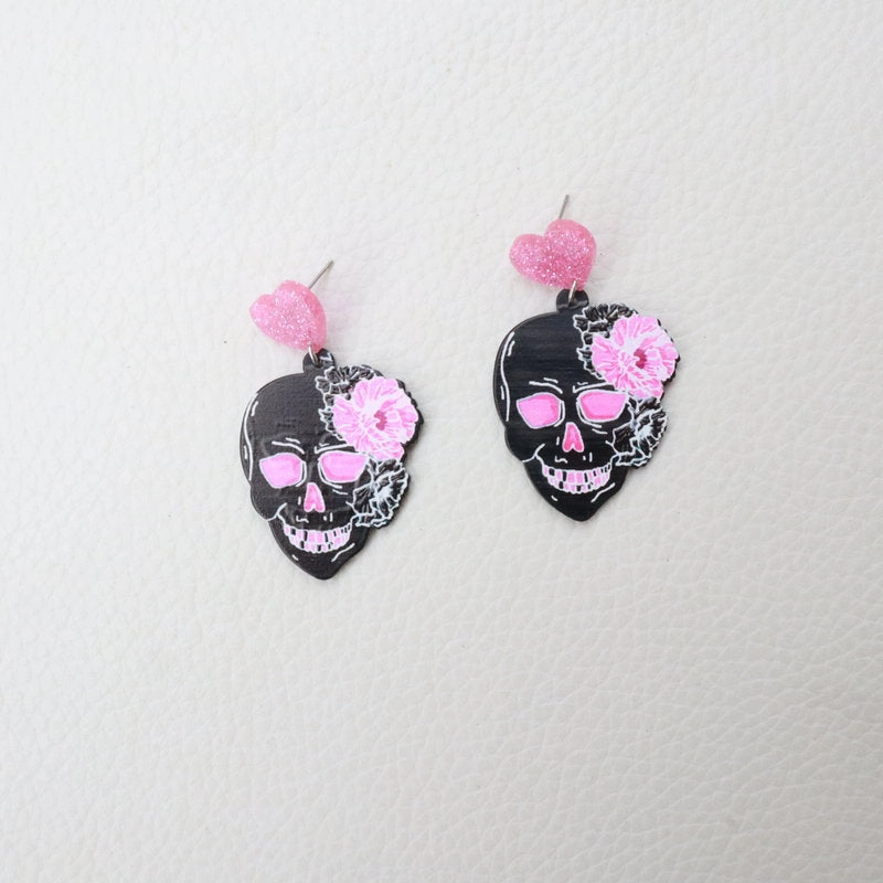 Wholesale Acrylic Pink Skull Earrings Engraved Graffiti Heart