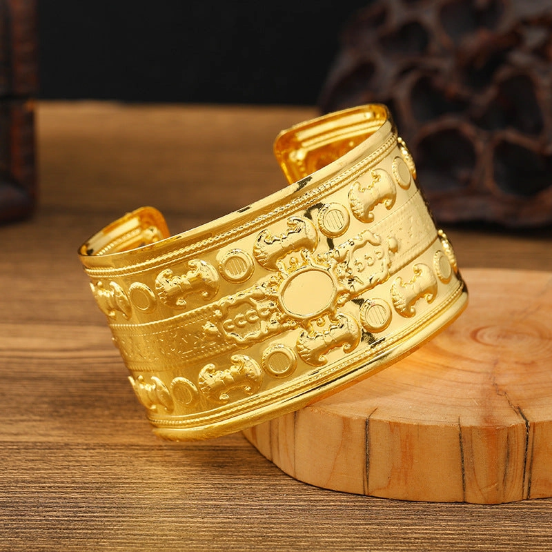 Wholesale Alien Dunhuang Gold Wide Bracelet Female Ethnic Style Bohemian Arm Dai Bracelet