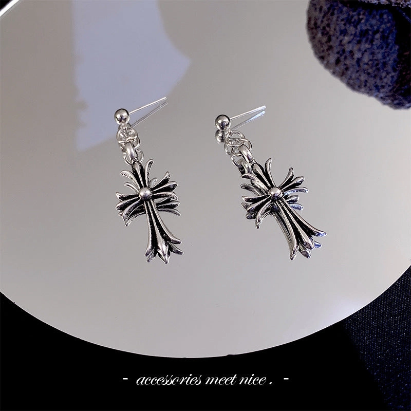 Wholesale Alloy Black Temperament Tassel Earrings