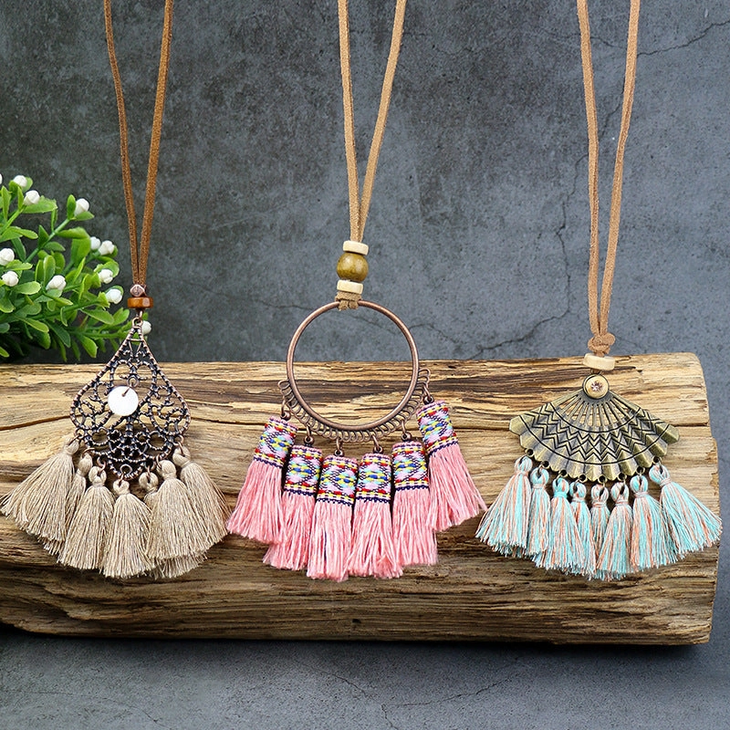 Wholesale Alloy Boho Tassel Flower Pendant Necklace