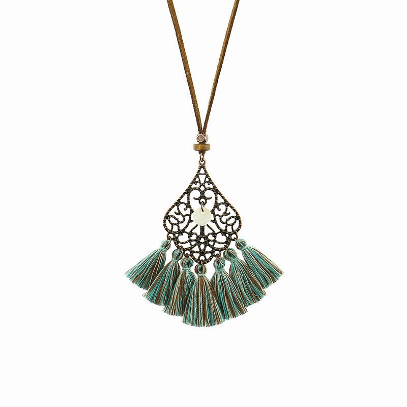 Wholesale Alloy Geometric Necklace Bohemian Tassel Pendant Necklace
