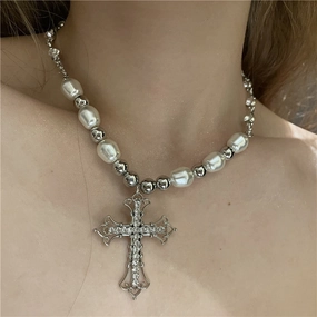 Wholesale Alloy Hollow Diamond Cross Necklace