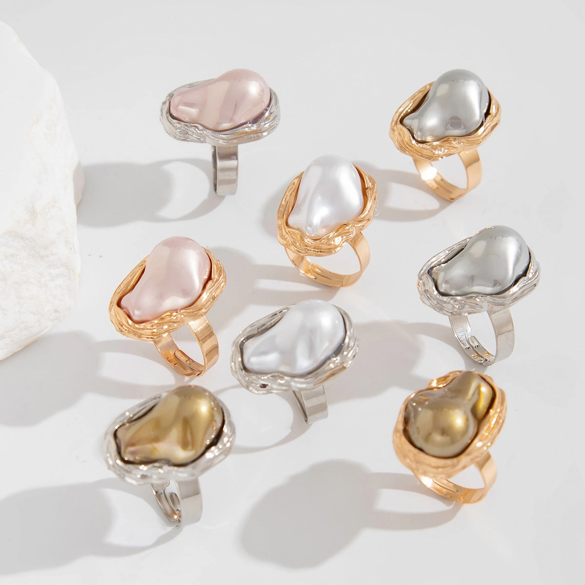 Wholesale Alloy irregular baroque inlaid shaped pearl ring vintage