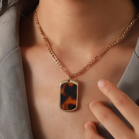Wholesale Alloy Leopard Pendant Necklace