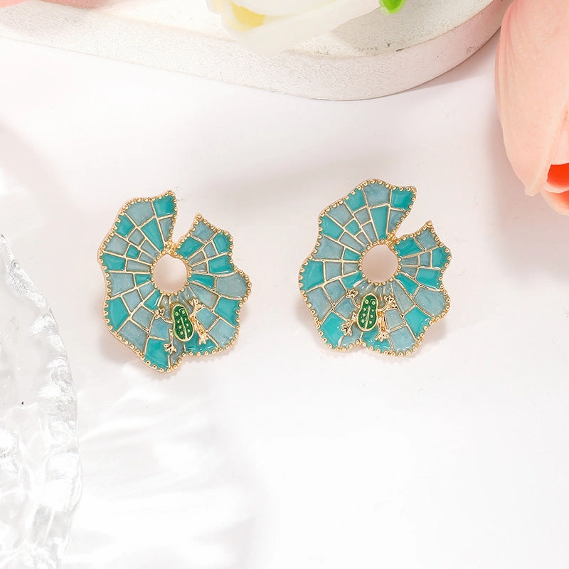 Wholesale Alloy Oil Drop Plaid Leaf Stud Earrings