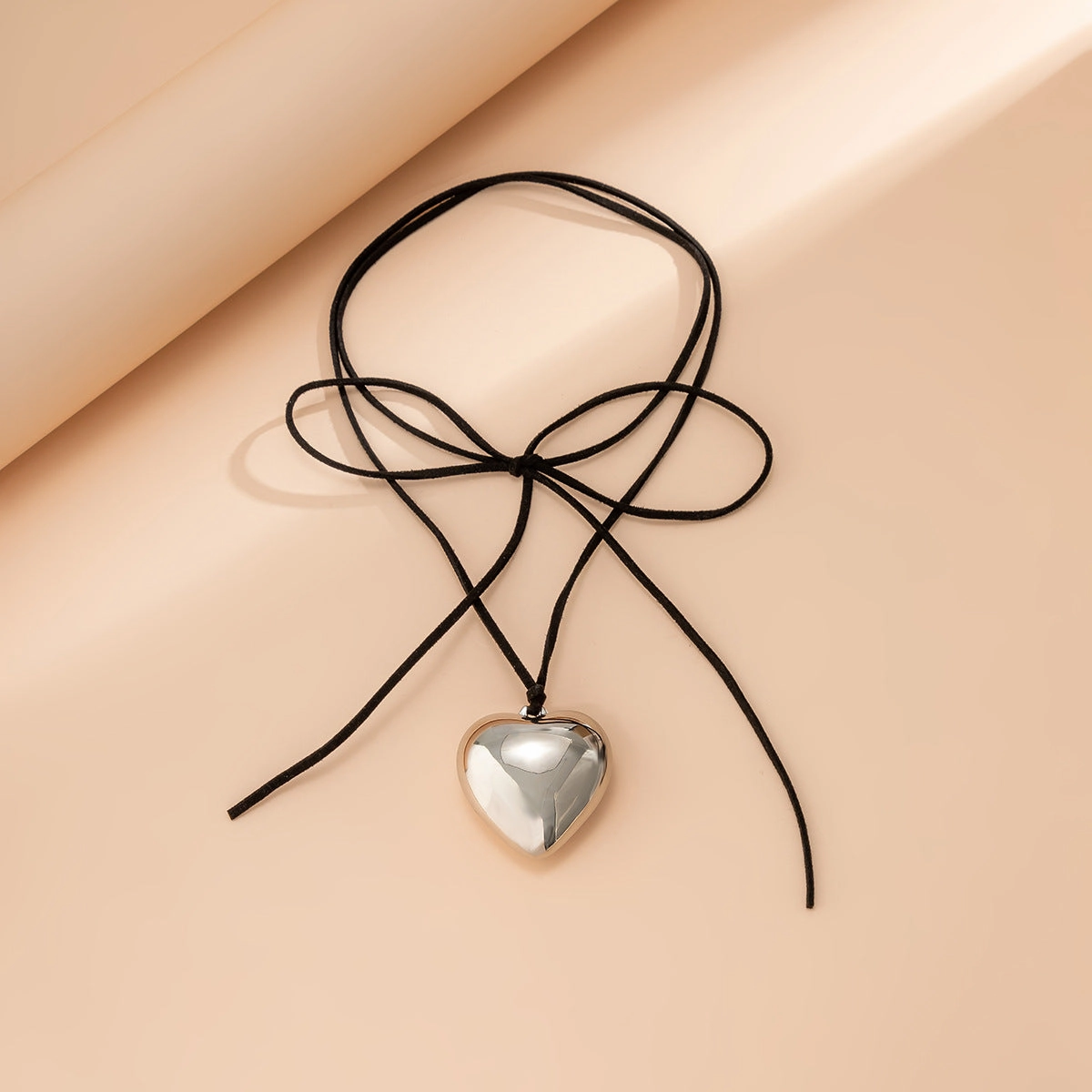 Wholesale Alloy Pull Adjustable Wax Line Love Pendant Necklace