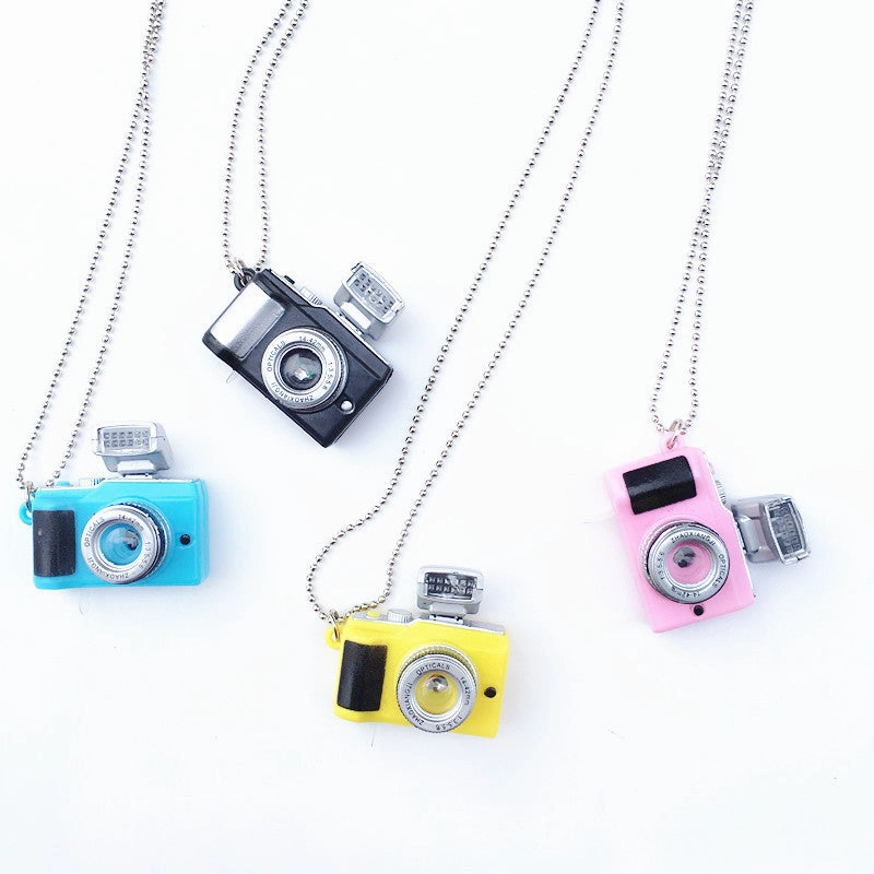 Wholesale Alloy Retro Small Camera Necklace