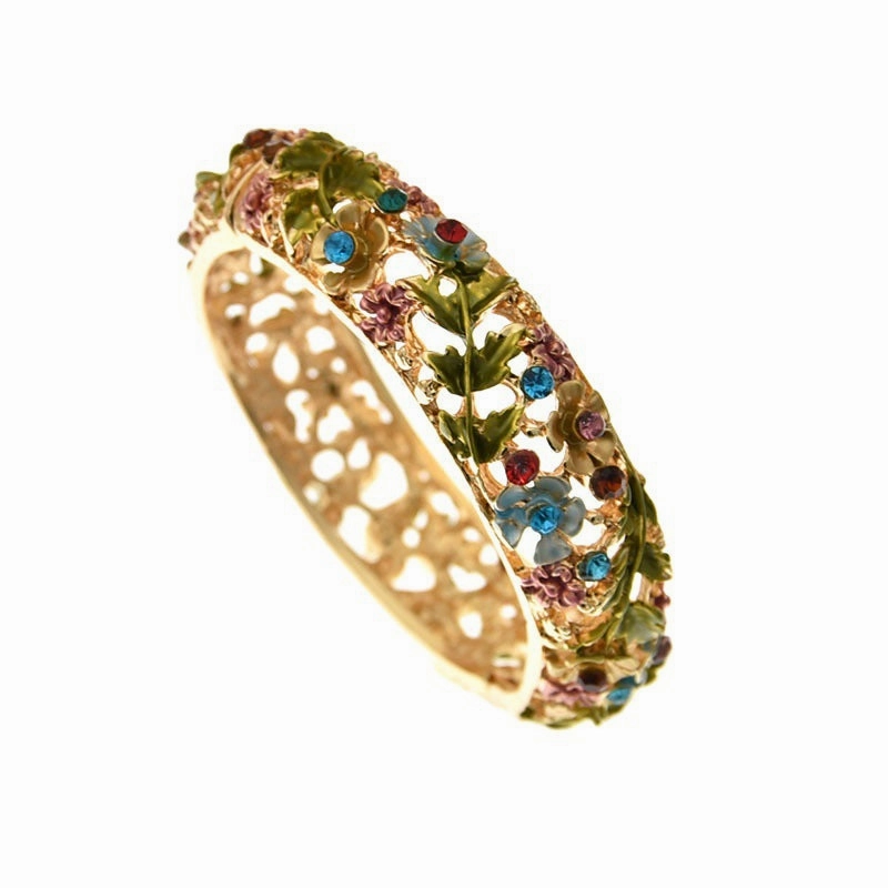 Wholesale Alloy Rose Inlaid Diamond Hollow Bracelet