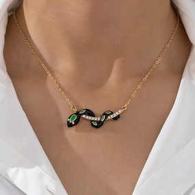 Wholesale Alloy Snake Totem Enamel Necklace