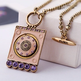 Wholesale Alloy Square Necklace