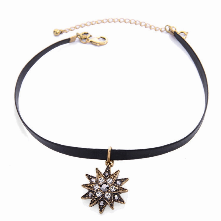 Wholesale Alloy Star Drop Pendant Necklace