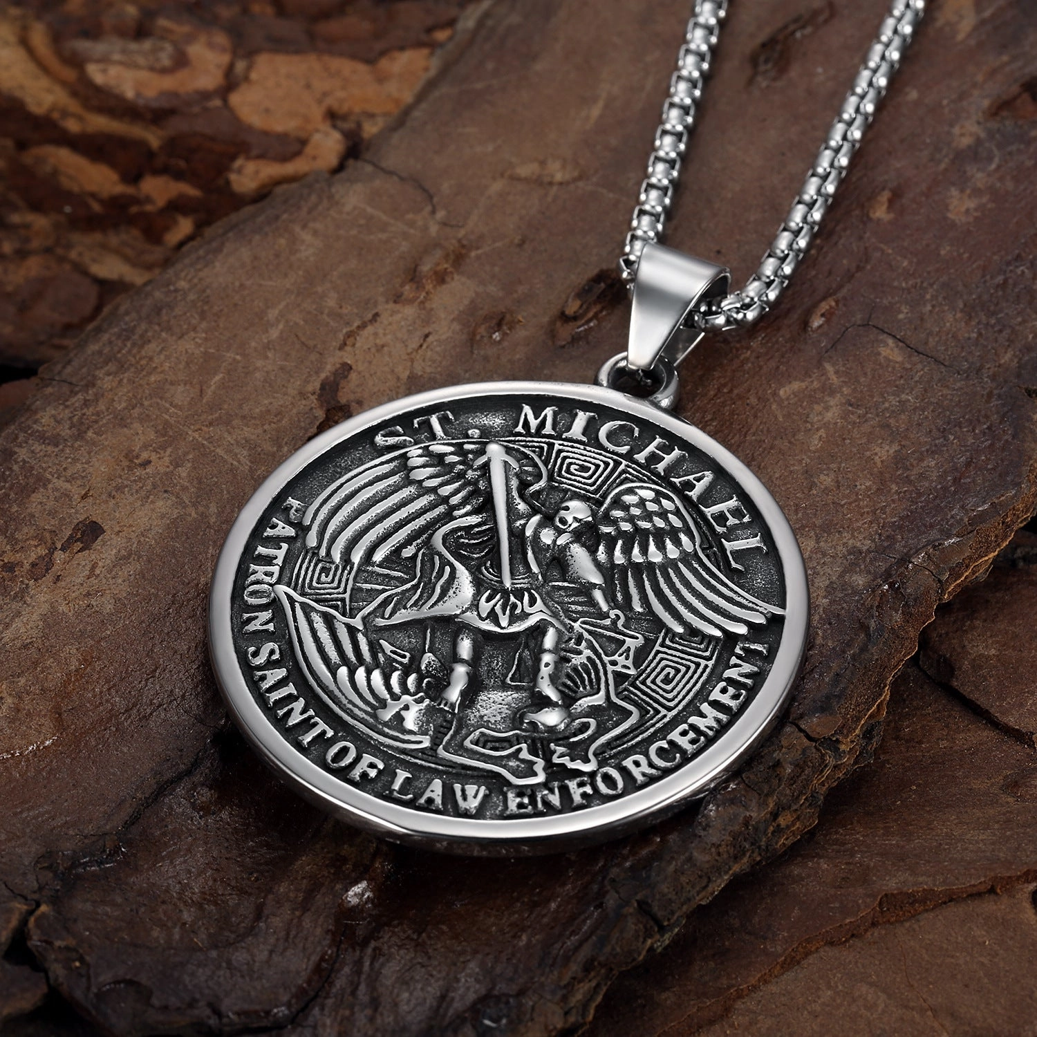 Wholesale Angel Titanium Steel Necklaces