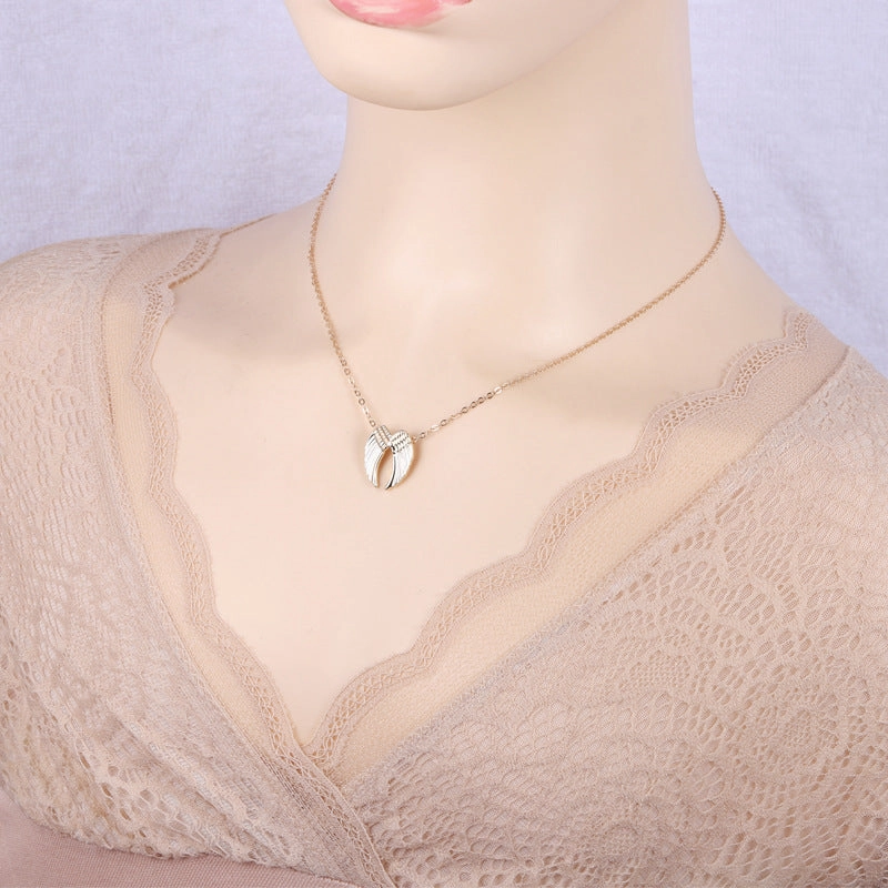 Wholesale Angel Wings Alloy Necklaces