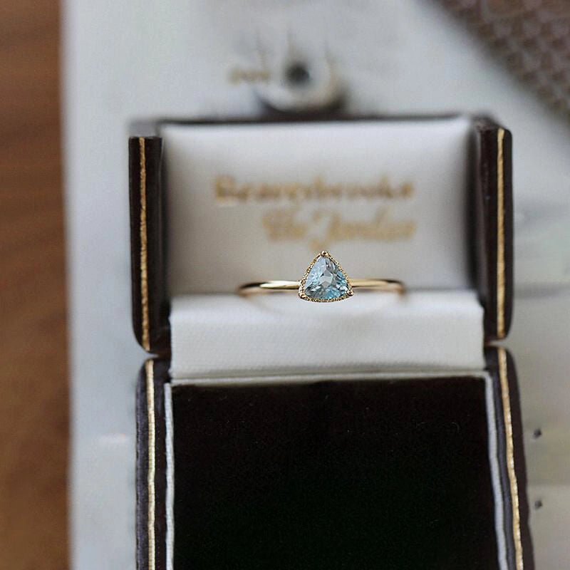 Wholesale Anti-blue Topaz Triangle Cut Gold Plated Loose Ring
