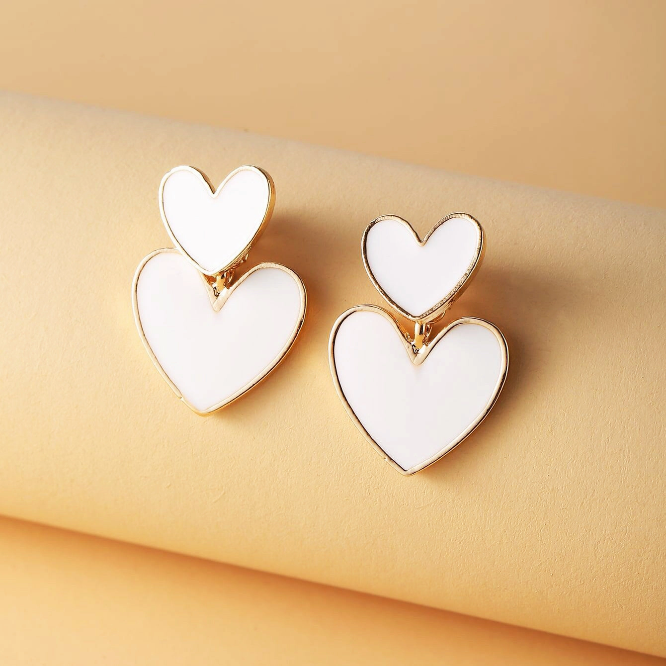 Wholesale Antique Green Double Hearts Alloy Earrings