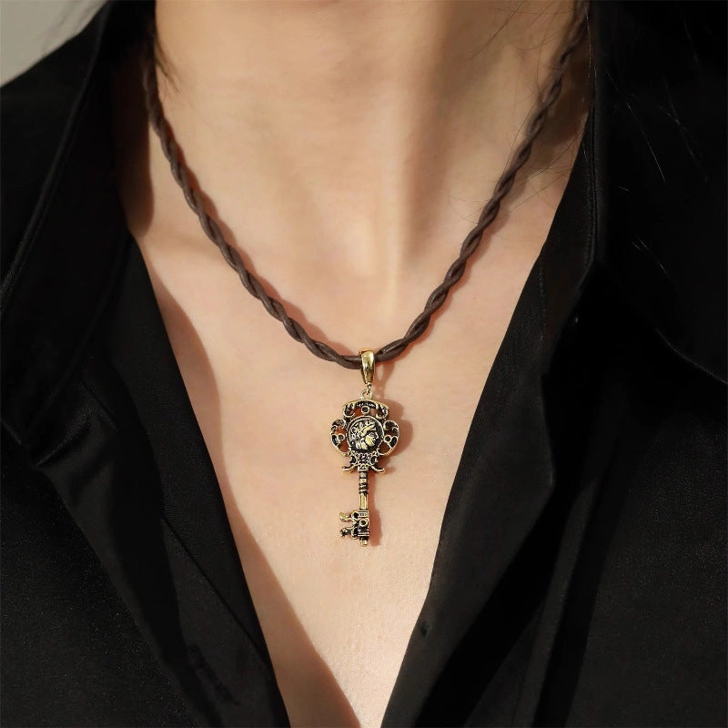 Wholesale Athena Goddess Owl Key Pendant Vintage Copper Necklace