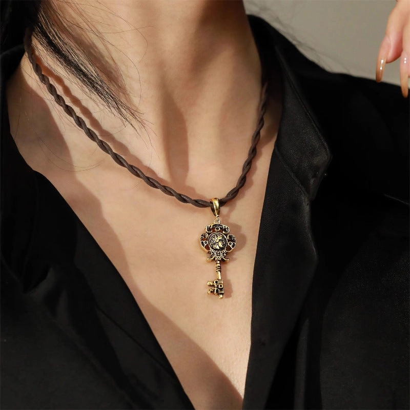 Wholesale Athena Goddess Owl Key Pendant Vintage Copper Necklace