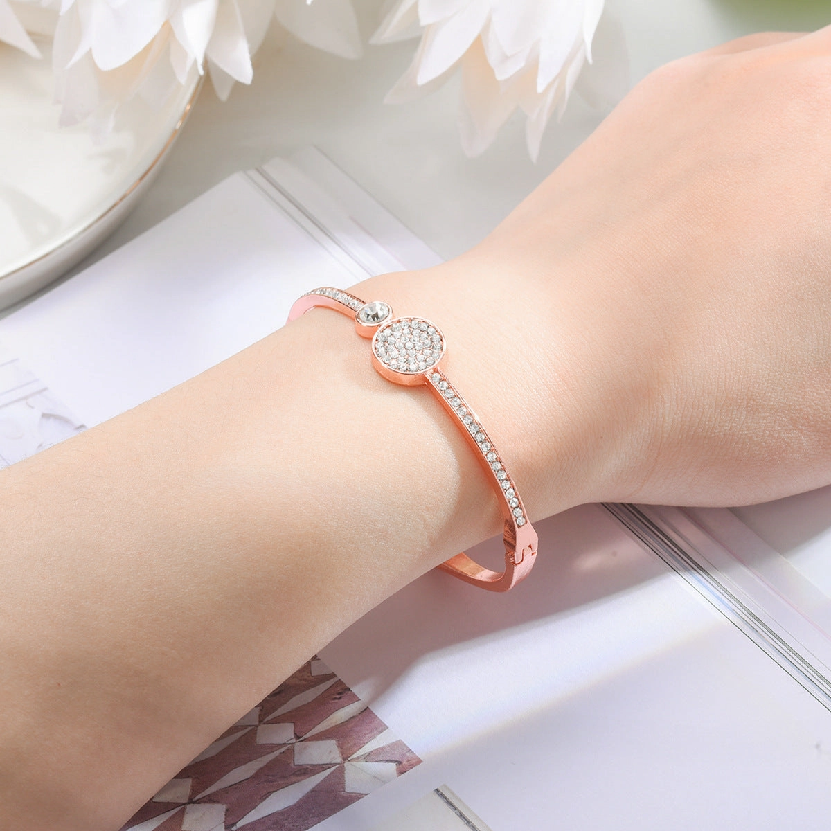 Wholesale Baby's Breath Diamond Bracelet Alloy