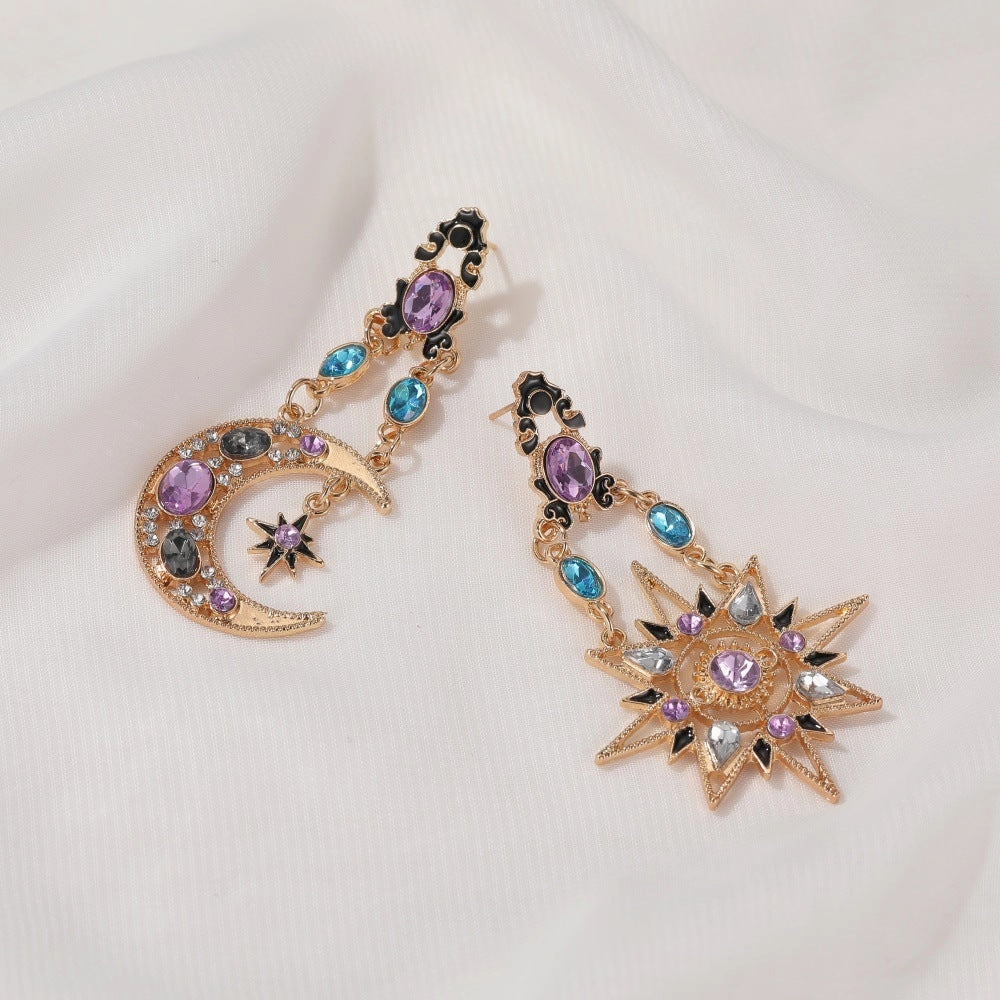 Wholesale Baroque Vintage Sun Moon Asymmetric Earrings