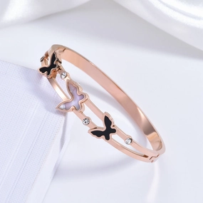 Wholesale Black and White Shell Butterfly Buckle Bracelet Gold Plated Diamond Non-fading Titanium Steel Bracelet