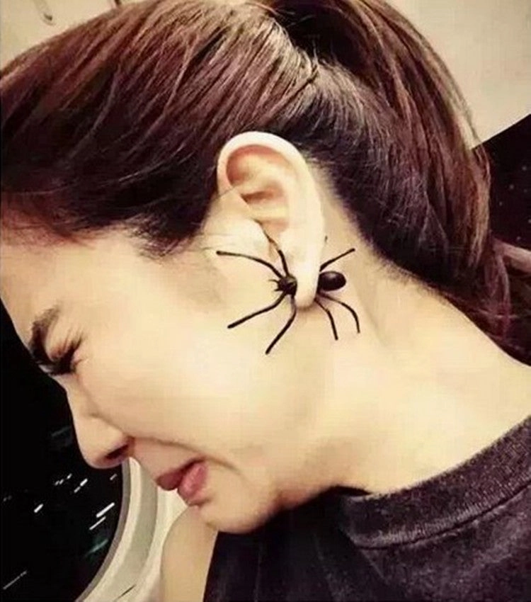 Wholesale Black Spider Alloy Earrings